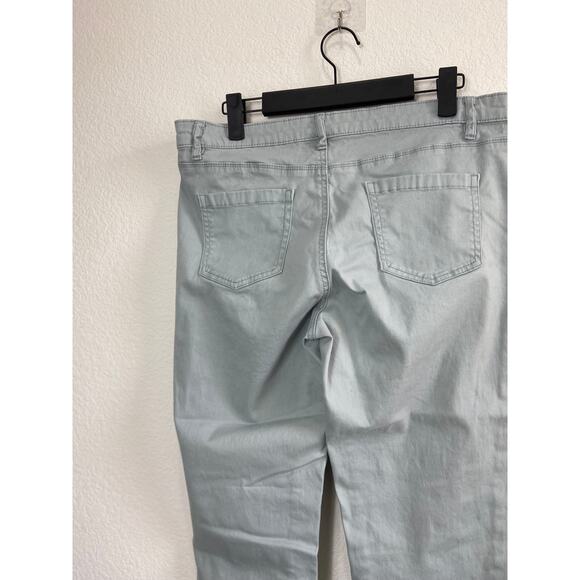 Buffalo David Bitton Size 10 Light Blue Jeans High Rise Soft Stretch Ankle Pants - Picture 6 of 10